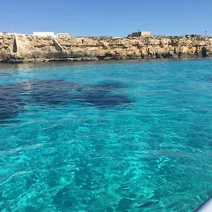 Appartamento Margothouse White Blue Arancio, Favignana